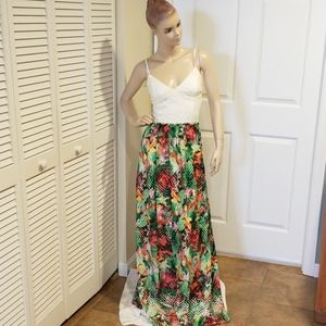 Soieblu Backless Floral Maxi Dress Crochet Top Lg